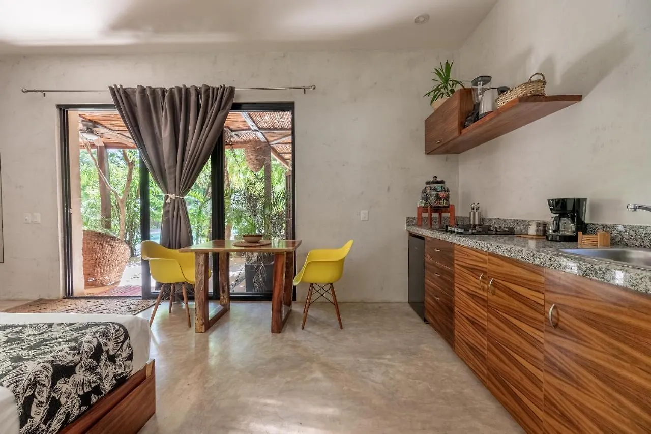 Trece Lunas Tulum Apartahotel